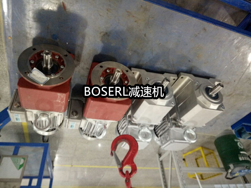 1666667332421538.jpg 齒輪減速電機(jī)一體機(jī)